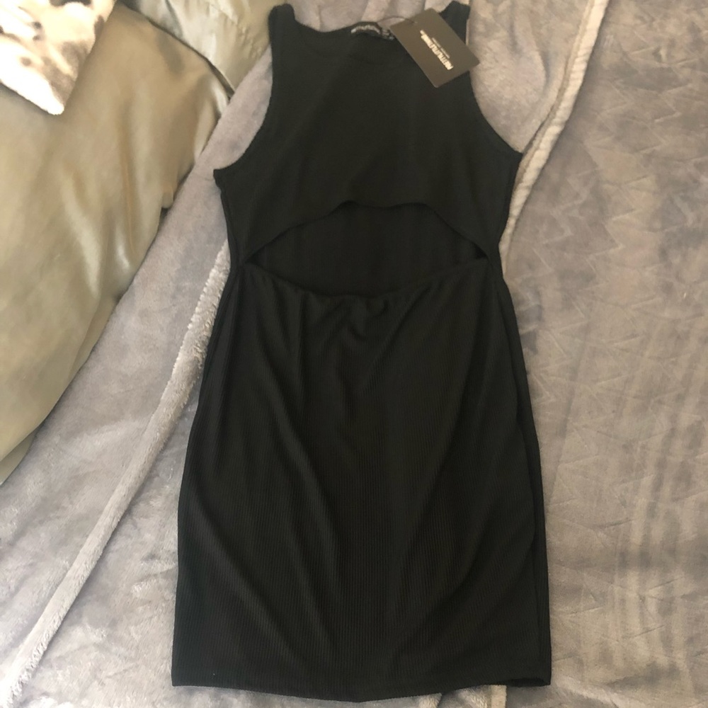 “Pretty Little Thing” Black Ribbed Bodycon Dress